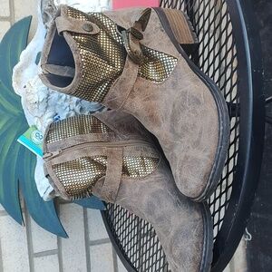 Brown Boots